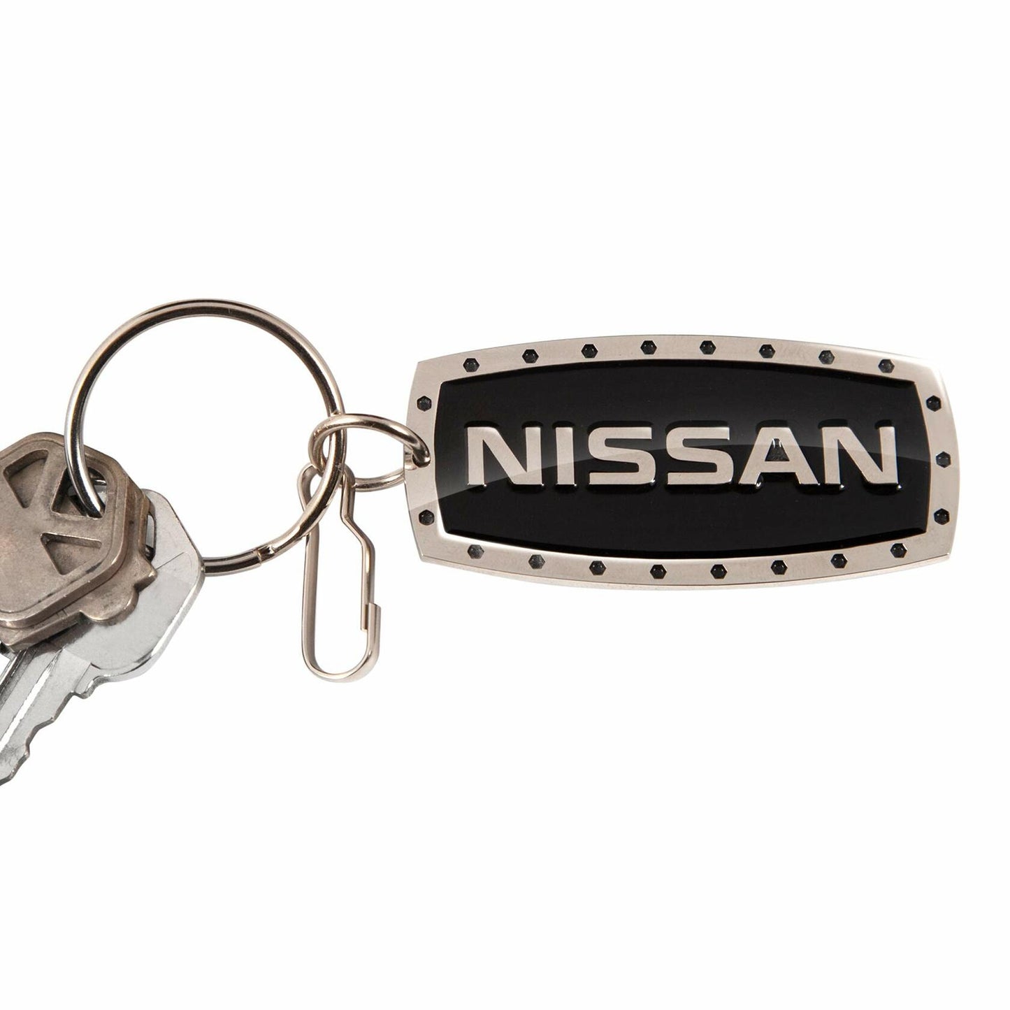 Plasticolor 004518R01 Nissan Rivet Enamel Key Chain Black & Chrome
