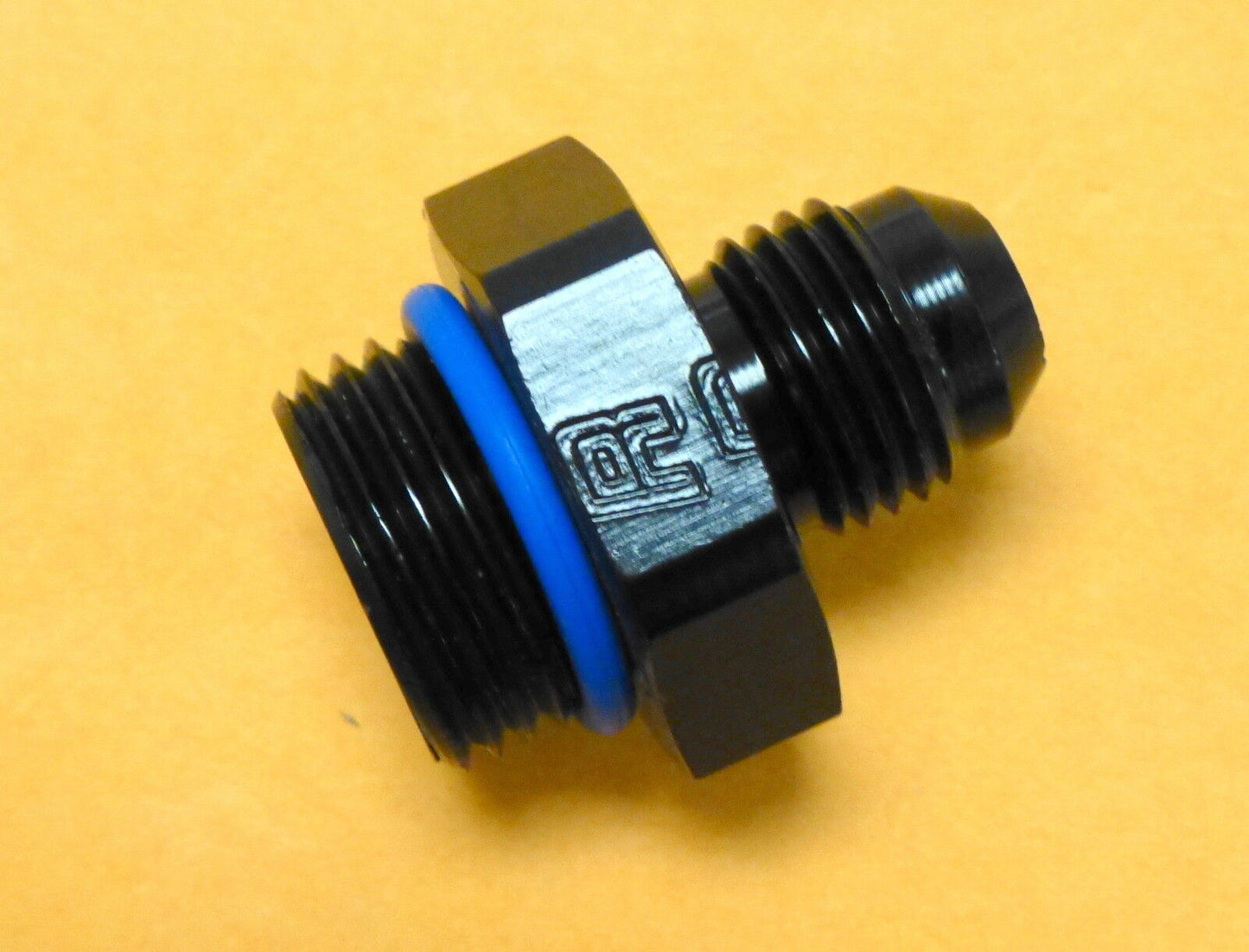 Russell 670640 Radius Port Adapter Reducer Straight Male -8 AN ORB -6 AN Black