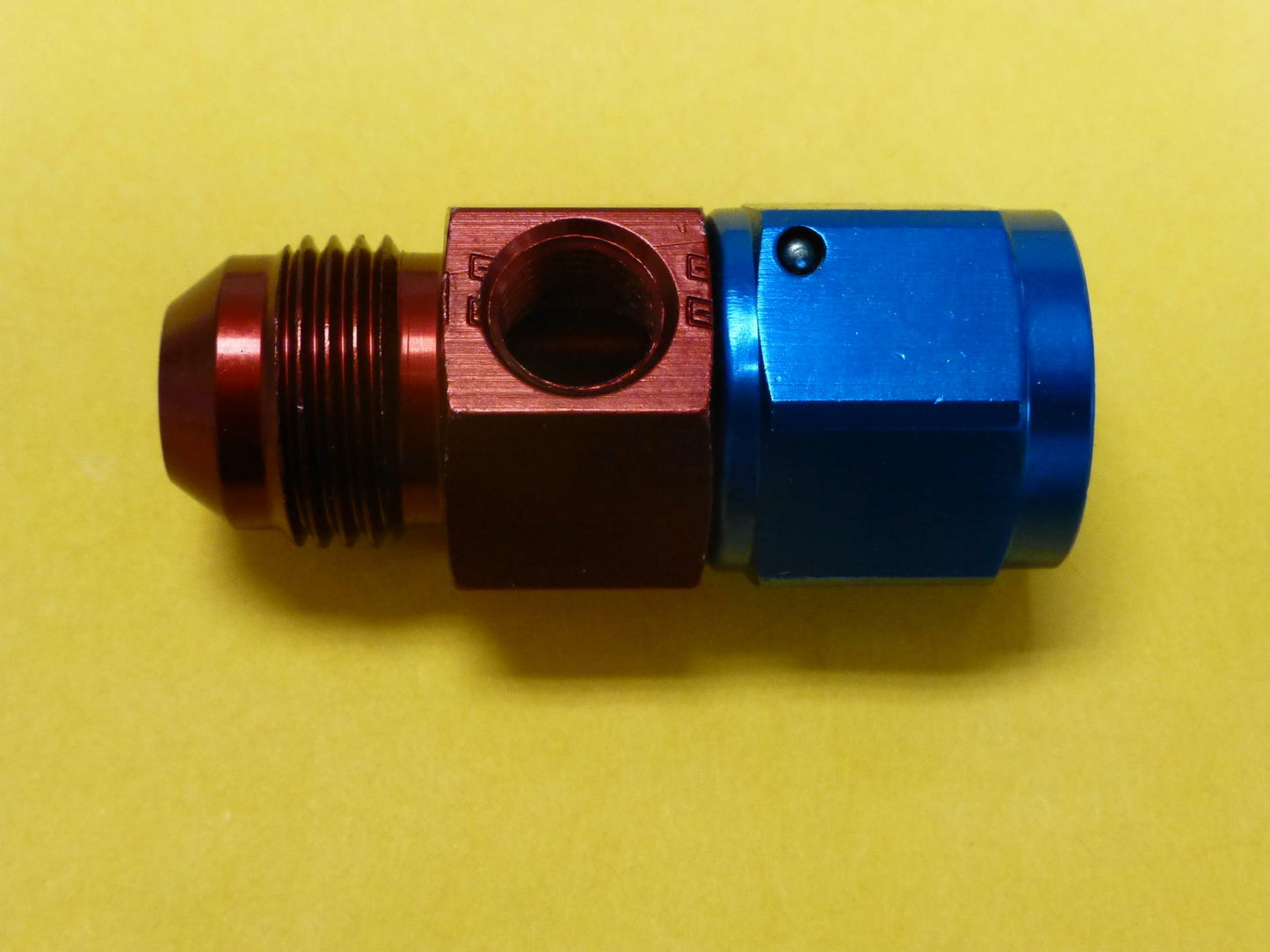 Russell 670350 - 8 AN Fuel Pressure Take Off 1/8" NPT Side Port Fitting AN8 #8