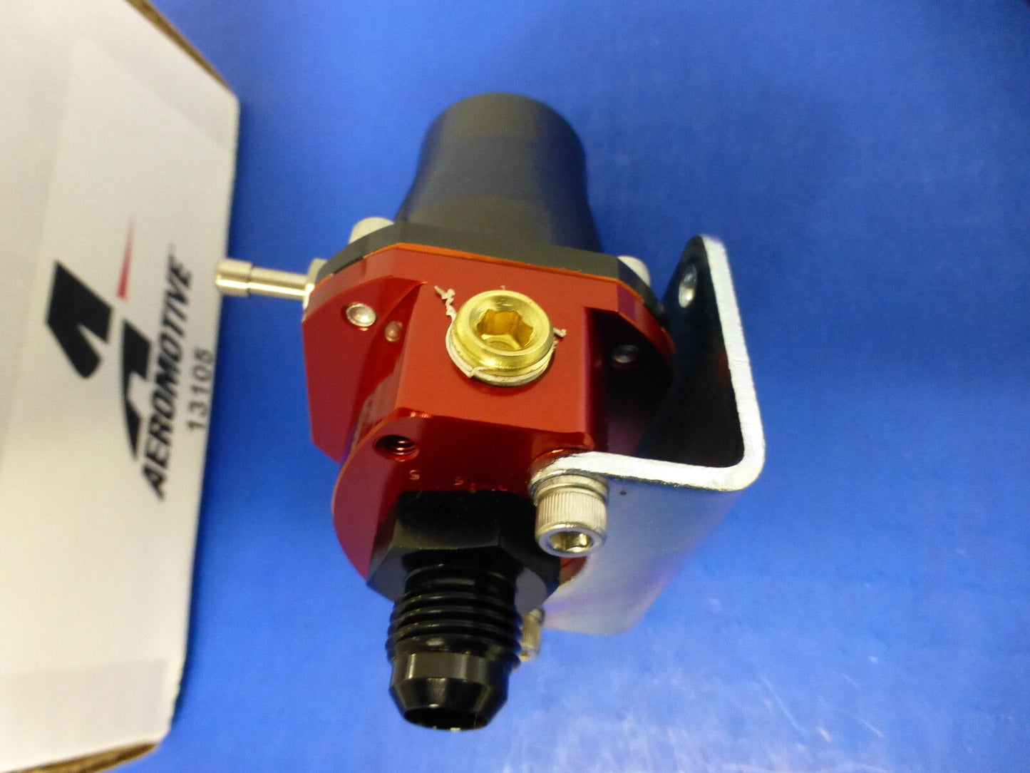 Aeromotive 13105 Compact Fuel Pressure Regulator EFI 30-70 PSI Adjustable -6 AN