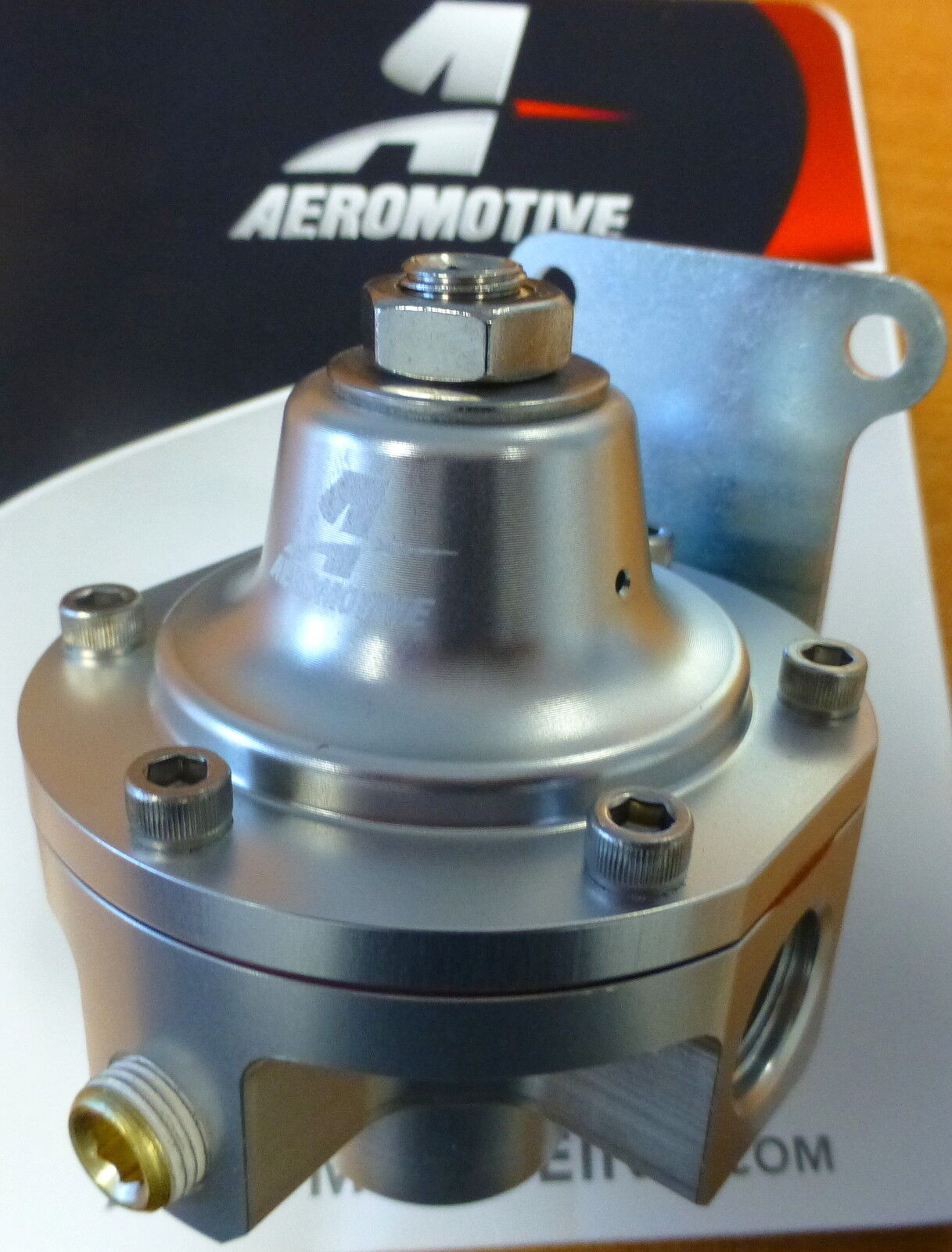 Aeromotive 13222 Ultra Low Fuel Pressure Regulator 1.5 to 5 PSI